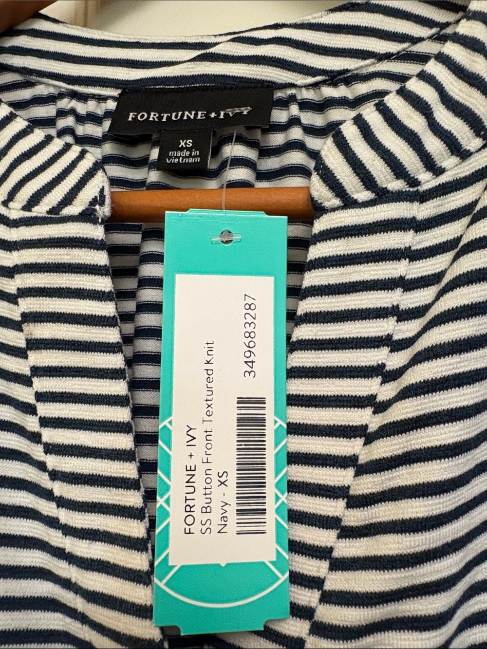 NWT Fortune + Ivy Fern Flutter Sleeve Navy & White Striped Top - Picture 11 of 12